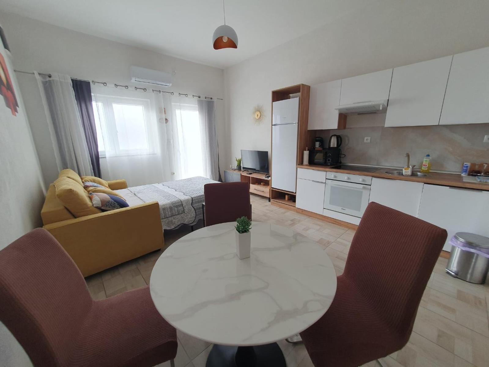 סקארדין Apartman Bartol מראה חיצוני תמונה